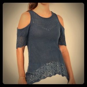 Women's LC Crochet Cold-Shoulder Sweater | Size S
